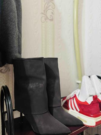 Стильные сапоги