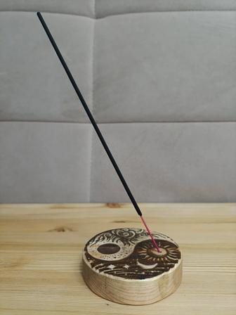 Подставка под благовония из натурального дерева