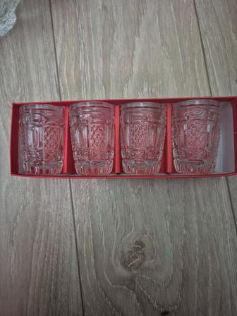 Стаканы стеклянные