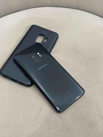 Samsung Galaxy S9 64gb в идеальном состоянии!