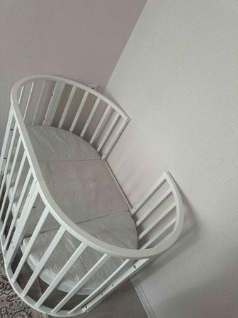 Детская кровать манеж