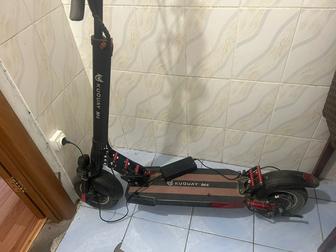 Продам электросамокат