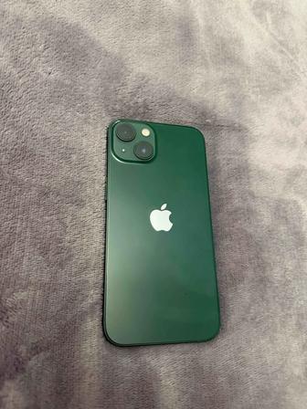 Продам iPhone 13