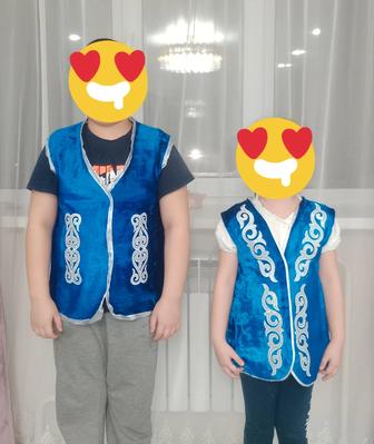 Продам жилетки