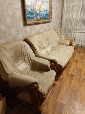 Продаем диван для гостинной