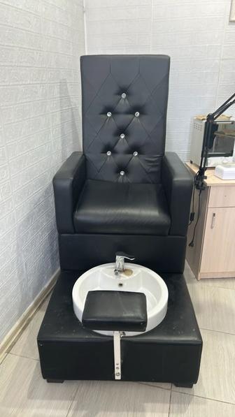 Педикюрное кресло