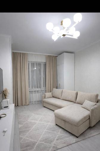 Шторы бежевые