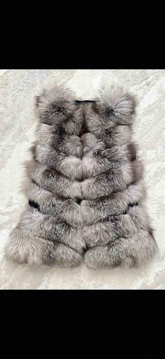 Жилетка безрукавка из Натурального Песца