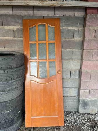 Деревянная дверь бу