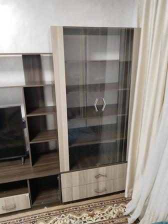 Продам стенку в зал 20.000 тыс