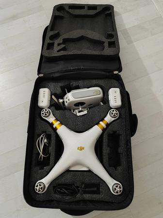 Дрон квадракоптер DJI phantom 3 pro беспилотный летальный аппарат. 4к