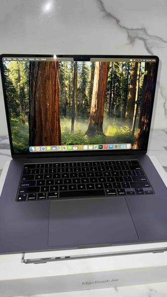 Продам MacBook Air 15 M2 8/256