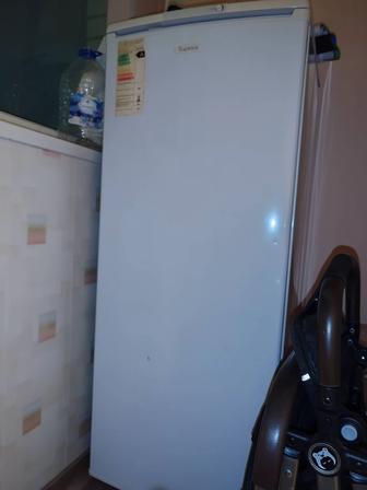 Продам холодильник Бирюса в рабочем состоянии. Цена 30000. Торг уместен.