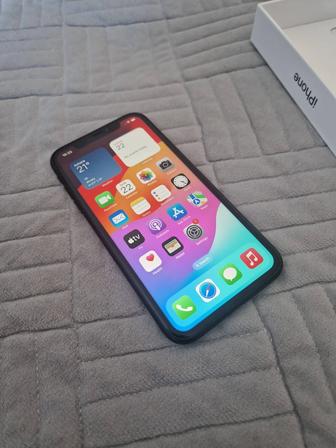 iPhone XR 64 gb черный