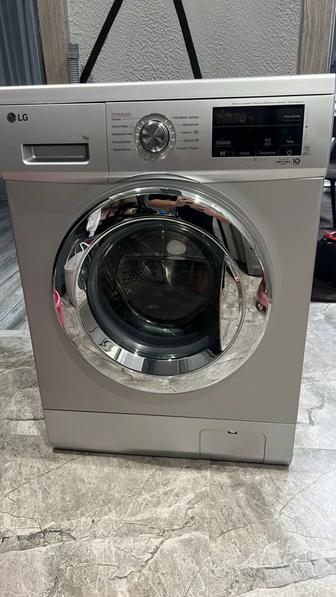 Продам стиральную машинку