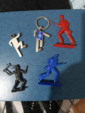 Брелки футболисты редкие