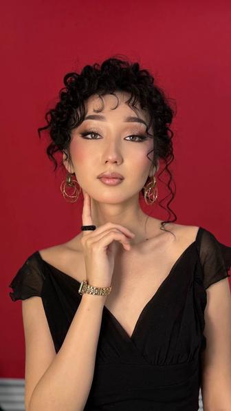 Макияж и прическа