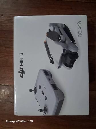 Квадрокоптер DJI MINI 3