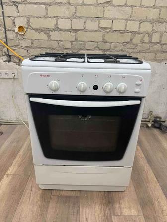 Продам газовую плиту