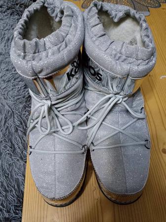 Продам новые сапоги-дутыши