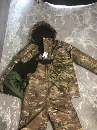 Продам комплект зимнего комуфляжа.