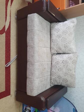 Продам диван