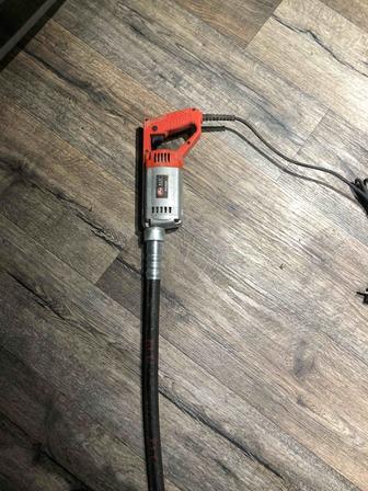 Продам вибратор для бетона