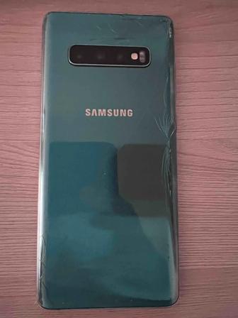 Продам Samsung Galaxy S10