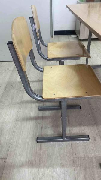 Школьные стулья