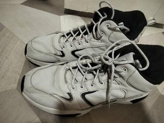 Продам кросовки