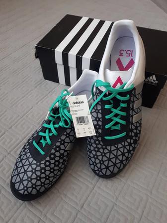 Продам Бутсы adidas новые