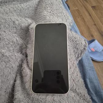 Продам 13 Iphone, белый, 128 гб