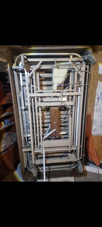 Медицинская кровать с электрорегулировкой