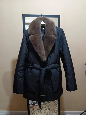 Продам куртку состояние новый