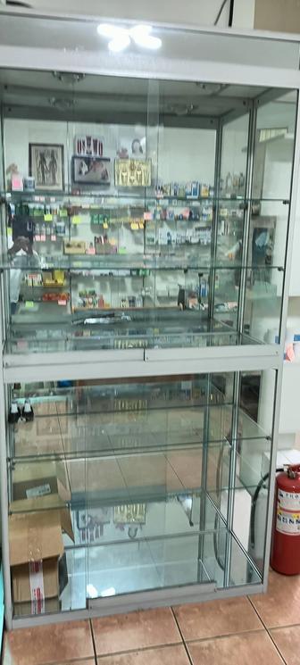 Продам оборудование для бизнеса Шкаф