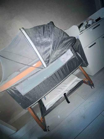 Детская кровать для новорожденных
