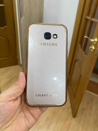 Сотовый телефон