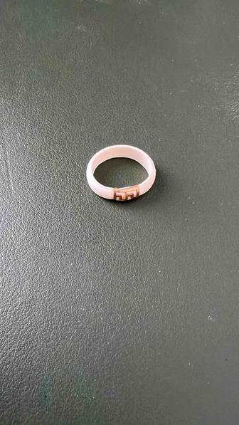 Продам кольцо