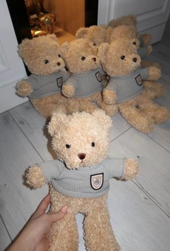 Мишка плюшевый