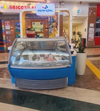 Продам витринный морозильник
