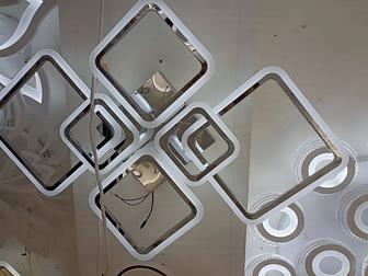 Продается люстра