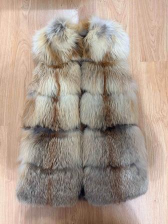 Жилет из лисы