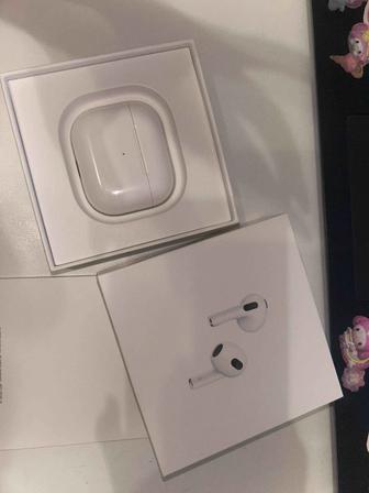 AirPods 3 оригинал (1 наушник проблемы со звуком)