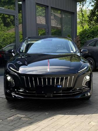 Аренда Авто под такси Hongqi E-QM5 PLUS. 2025