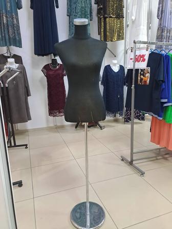Продам манекен женский