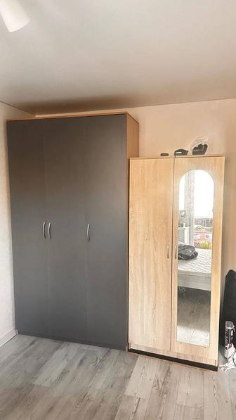 Продам шкафы