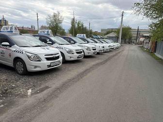 Аренда автомобилей под такси и на прокат