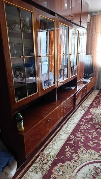 Продам шкаф стенка