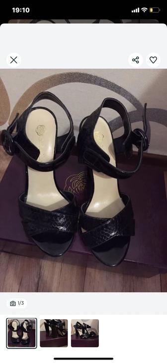 Продаю босоножки