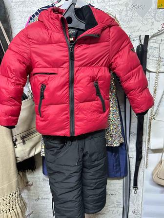Продам комбинезон зима на мальчика 80 см.